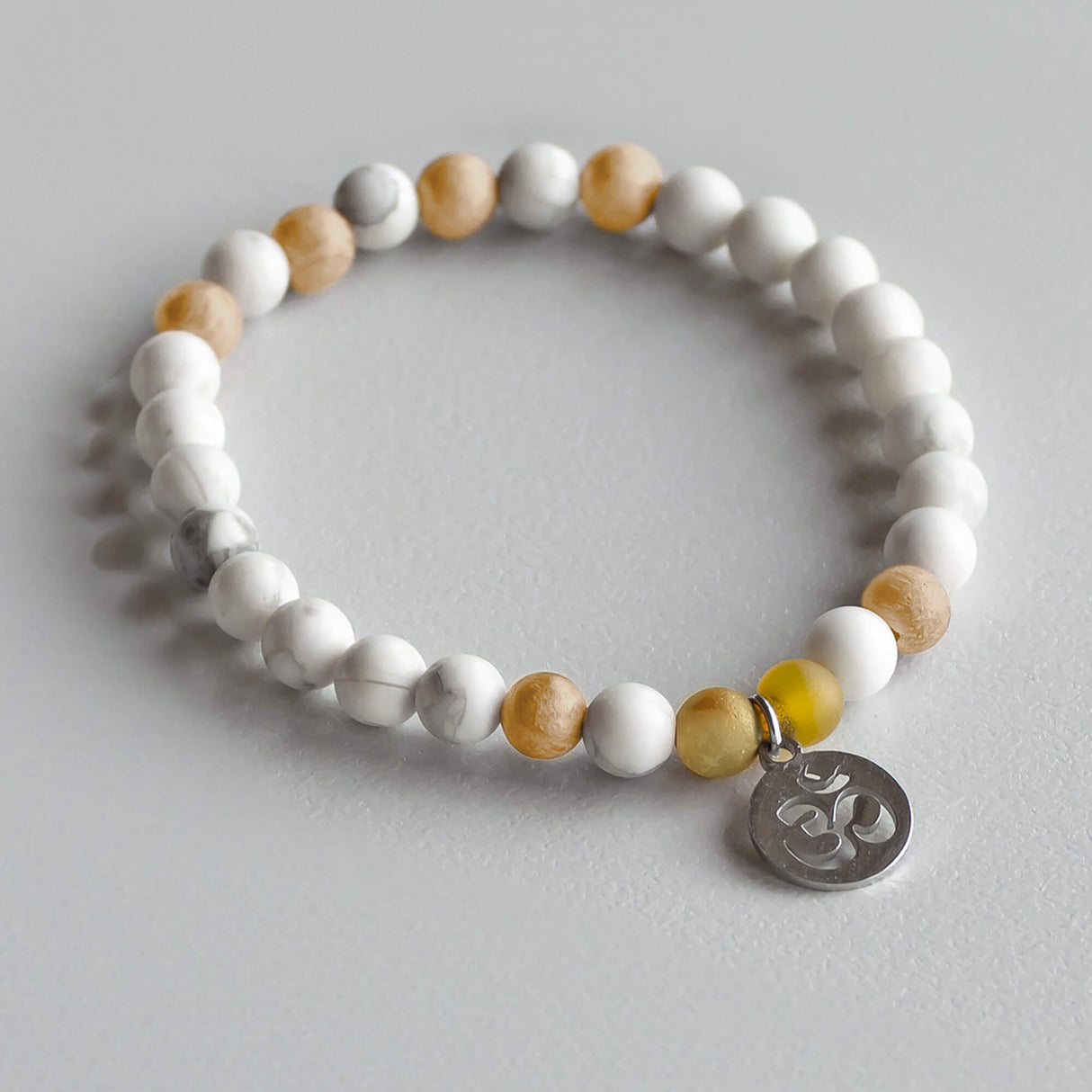 Armband Howlith (Größe: Medium 16,7 cm) - YOGISHOP