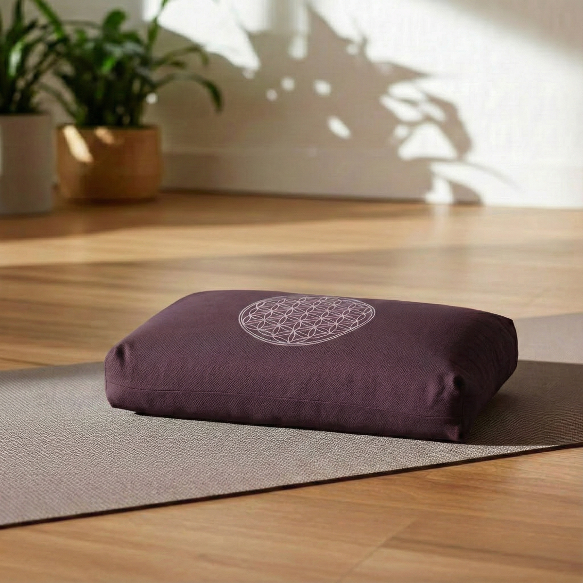 Yogakissen - klein - Blume des Lebens - mit Kapok-Füllung